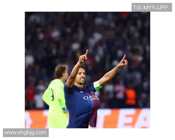 足总杯激战：马竞与拜仁战成平局精彩瞬间引发全场欢呼