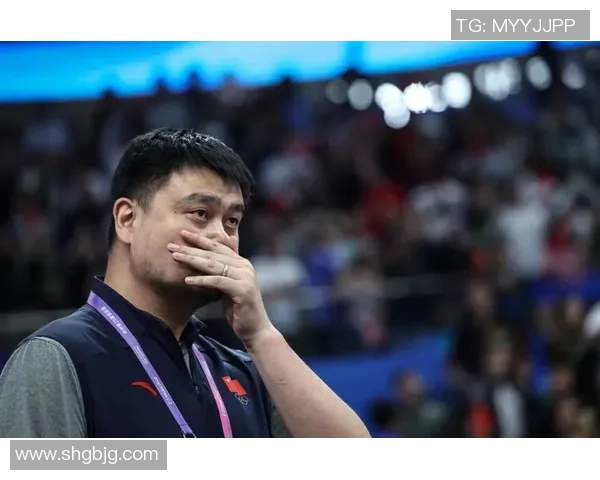 姚明的奋斗历程与人生哲学带给我们的深刻启示与思考