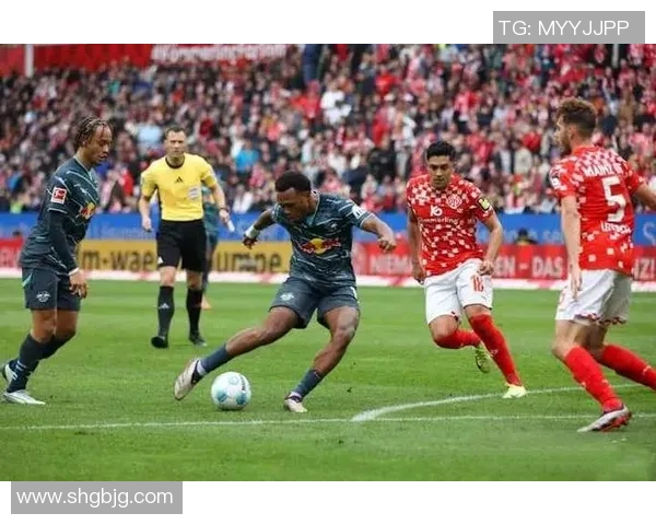 友谊赛回顾：利物浦与莱比锡战成平局精彩瞬间解析