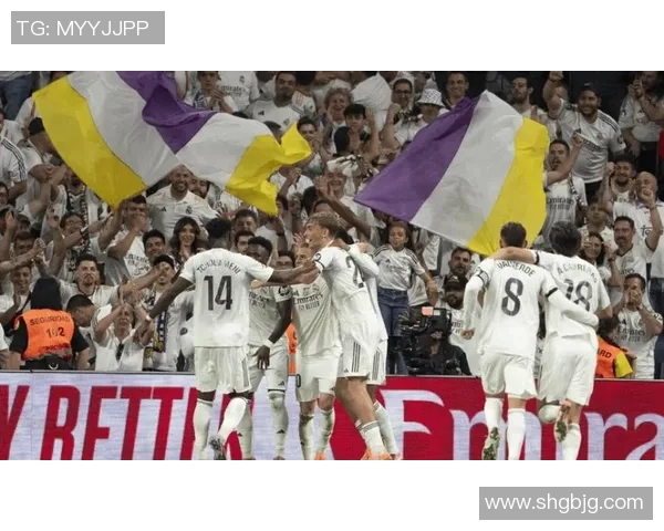 欧联杯精彩对决皇马大胜利物浦乌龙球引发全场狂欢与转会传闻