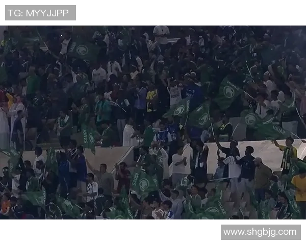 热刺逆转多特蒙德上演惊心动魄足总杯大战红牌事件引发全场热议