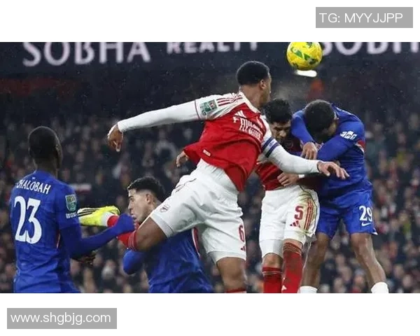 国王杯精彩对决巴萨大胜阿森纳五球狂潮引爆全场激情