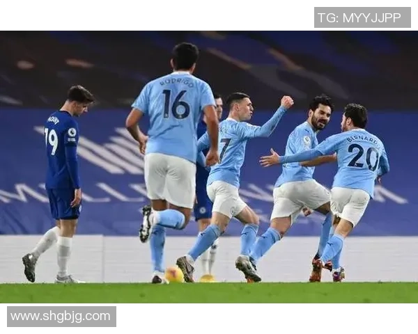 友谊赛曼城与多特蒙德战平红牌事件引发全场热议与争议