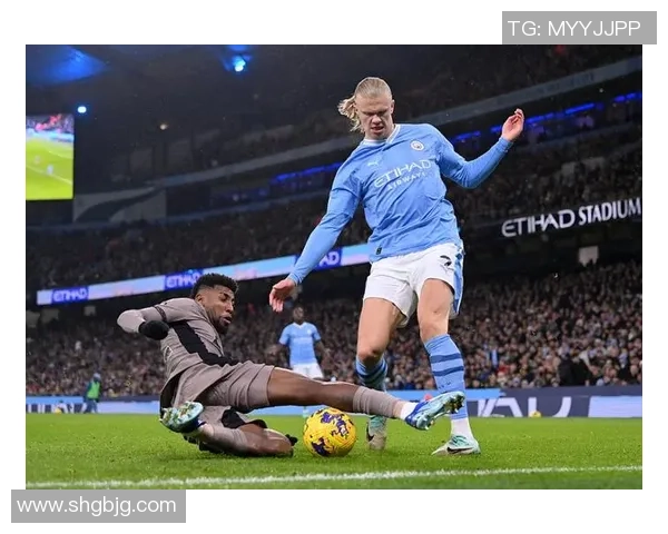 曼联狂胜波尔图引发争议判罚全场沸腾国王杯精彩回顾